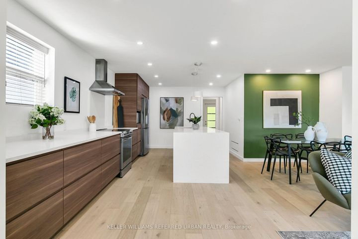 Photo 5 at 106 Leyton Avenue, Oakridge, Toronto