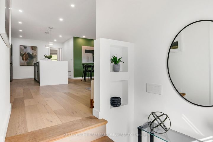 Photo 6 at 106 Leyton Avenue, Oakridge, Toronto