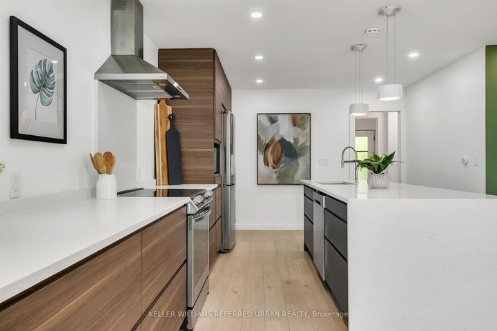 Photo 17 at 106 Leyton Avenue, Oakridge, Toronto