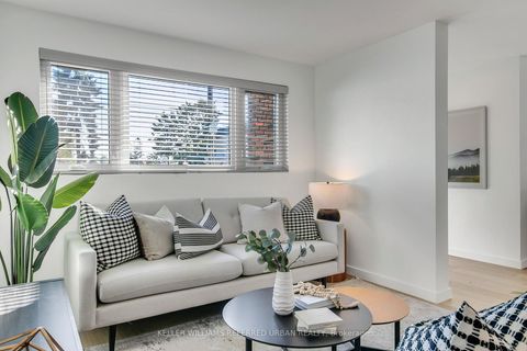 Photo 10 at 106 Leyton Avenue, Oakridge, Toronto