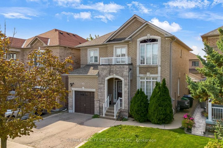 Photo 1 at 5636 Kellandy Run, Churchill Meadows, Mississauga