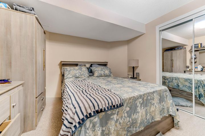 Photo 27 at 5636 Kellandy Run, Churchill Meadows, Mississauga