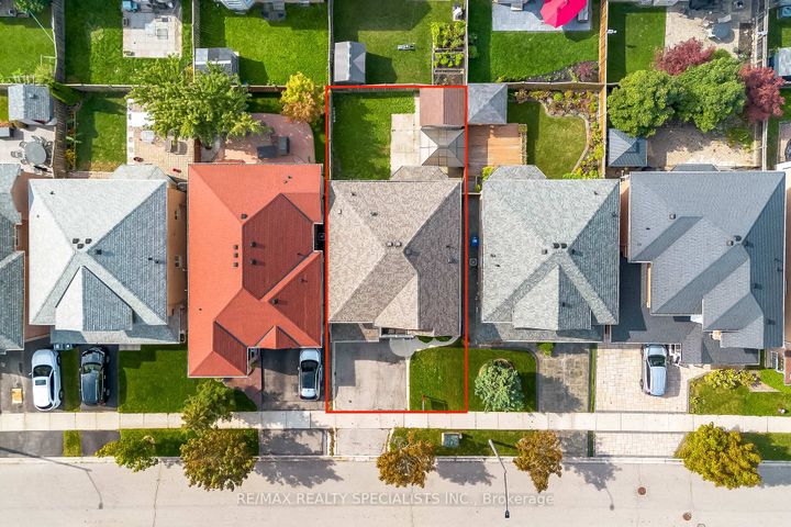 Photo 35 at 5636 Kellandy Run, Churchill Meadows, Mississauga