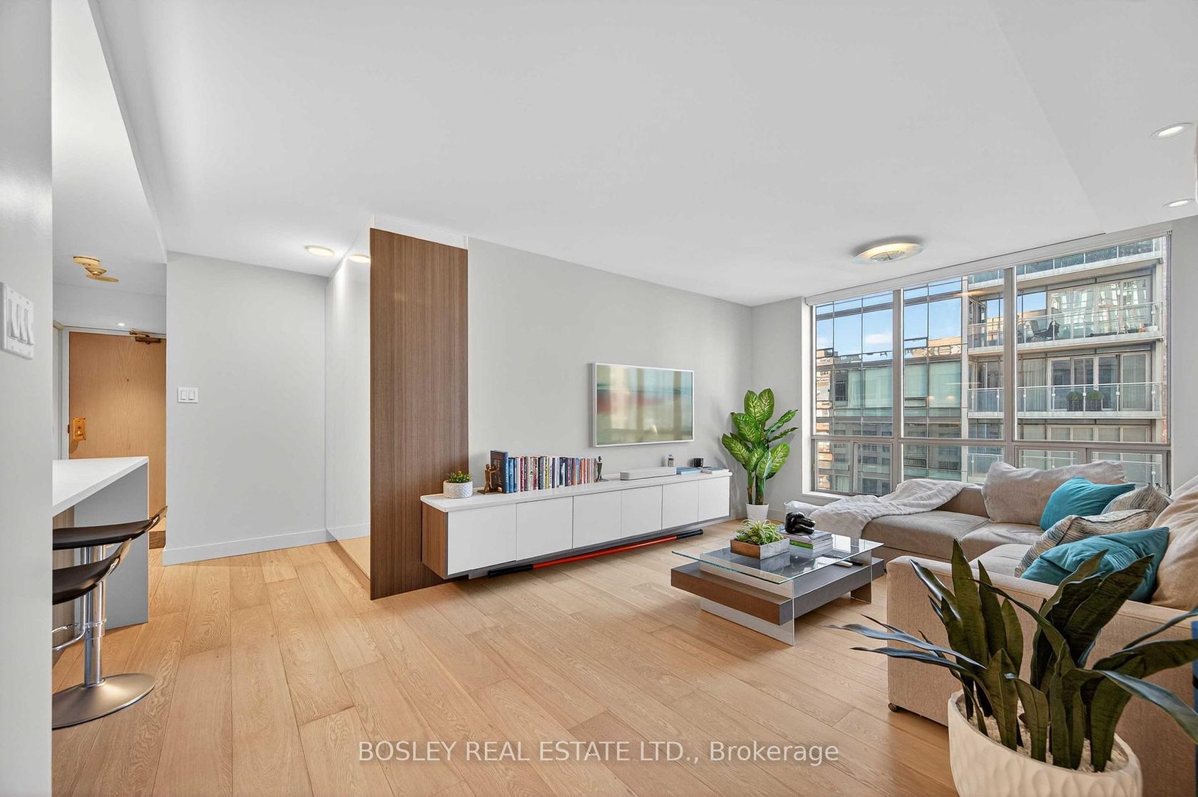 1502 - 40 Scollard Street, Annex, Toronto 
