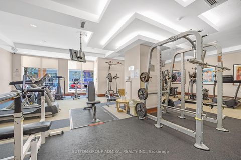 Photo 22 at 812 - 168 Simcoe Street, Waterfront Communities C1, Toronto