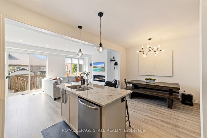 Photo 5 at 43 - 1890 Rymal Road E, Stoney Creek, Hamilton