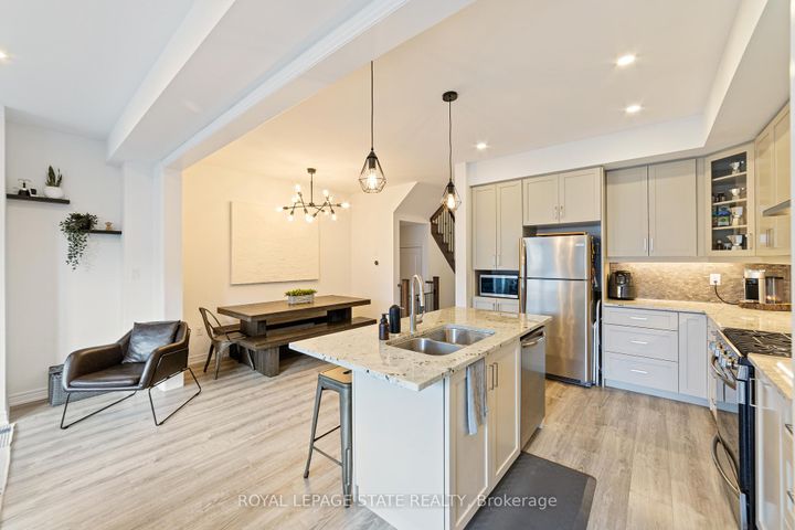 Photo 10 at 43 - 1890 Rymal Road E, Stoney Creek, Hamilton