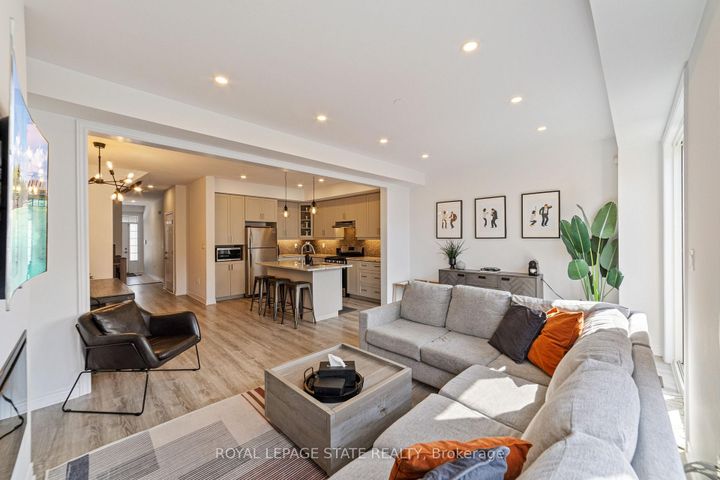 Photo 13 at 43 - 1890 Rymal Road E, Stoney Creek, Hamilton
