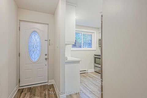 Photo 2 at 18 - 81 Irwin Road, Old Rexdale, Toronto