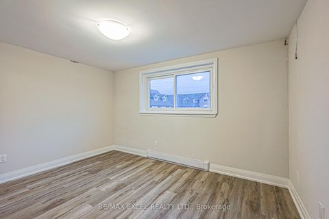 Photo 14 at 18 - 81 Irwin Road, Old Rexdale, Toronto