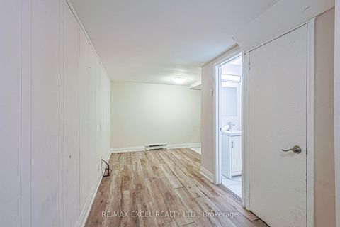 Photo 25 at 18 - 81 Irwin Road, Old Rexdale, Toronto