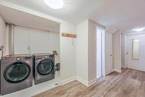 Photo 26 at 18 - 81 Irwin Road, Old Rexdale, Toronto