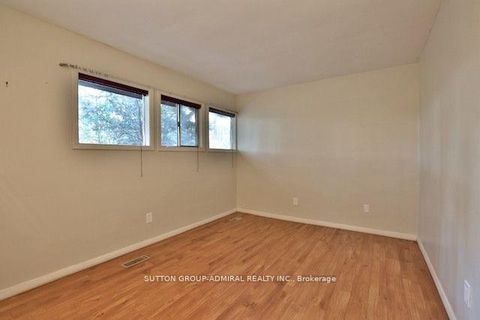 Photo 31 at 18 Mill Street, Uplands, Vaughan