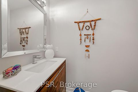 Photo 20 at 108 Villandry Crescent, Maple, Vaughan