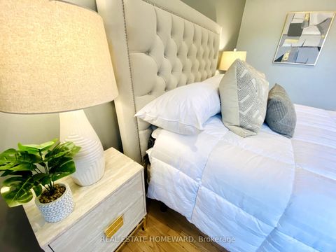 Photo 12 at 8 Burnview Crescent, Woburn, Toronto