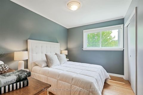 Photo 16 at 8 Burnview Crescent, Woburn, Toronto