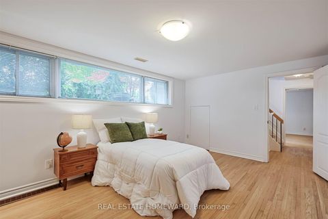 Photo 24 at 8 Burnview Crescent, Woburn, Toronto