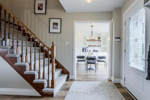 Photo 4 at 34 Lang Drive, 400 West, Barrie