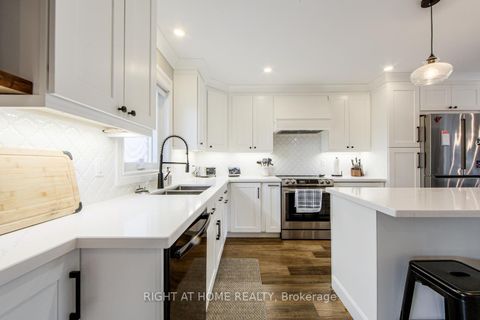 Photo 12 at 34 Lang Drive, 400 West, Barrie