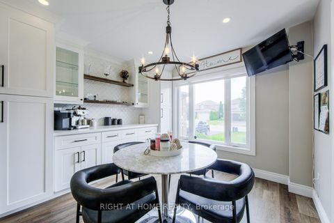 Photo 17 at 34 Lang Drive, 400 West, Barrie
