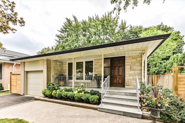 Photo 3 at 113 Carsbrooke Road, Etobicoke West Mall, Toronto
