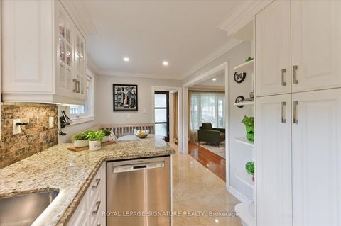 Photo 7 at 113 Carsbrooke Road, Etobicoke West Mall, Toronto Photo 7 at 113 Carsbrooke Road, Etobicoke West Mall, Toronto