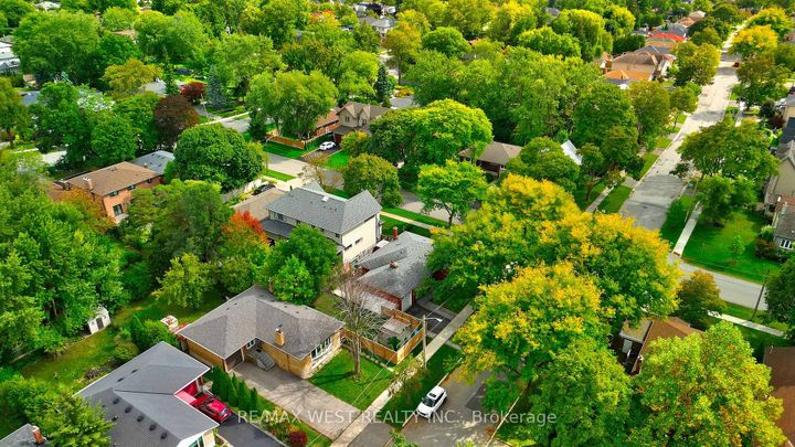 Photo 38 at 48 Hamlyn Crescent, City Centre West, Toronto