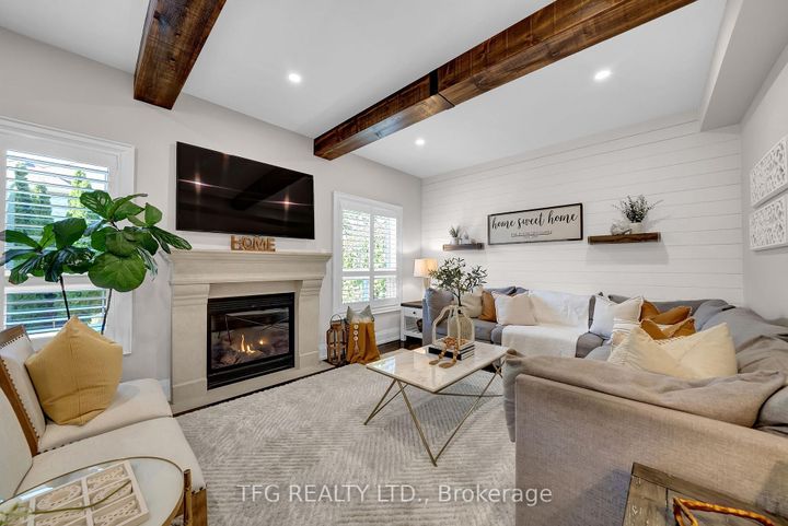 Photo 9 at 1007 Coldstream Drive, Taunton, Oshawa