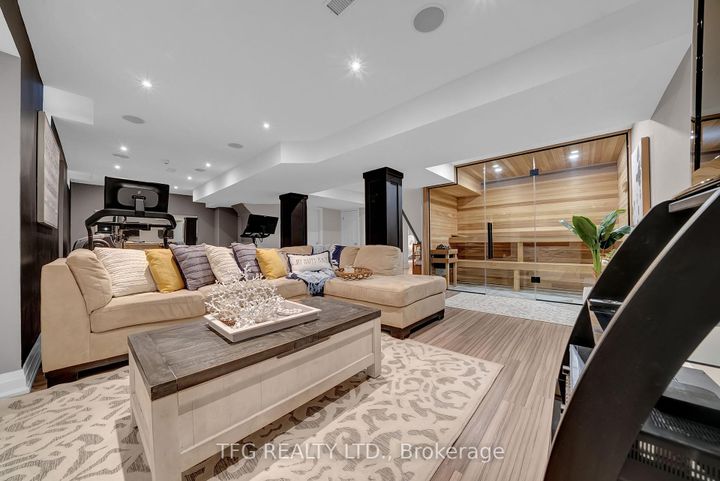 Photo 37 at 1007 Coldstream Drive, Taunton, Oshawa
