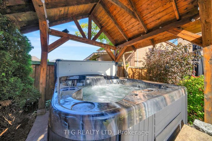 Photo 42 at 1007 Coldstream Drive, Taunton, Oshawa