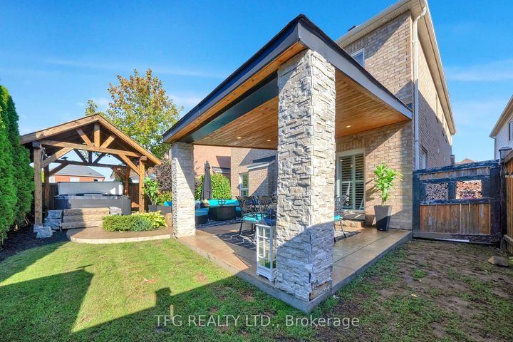 Photo 45 at 1007 Coldstream Drive, Taunton, Oshawa