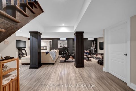 Photo 33 at 1007 Coldstream Drive, Taunton, Oshawa