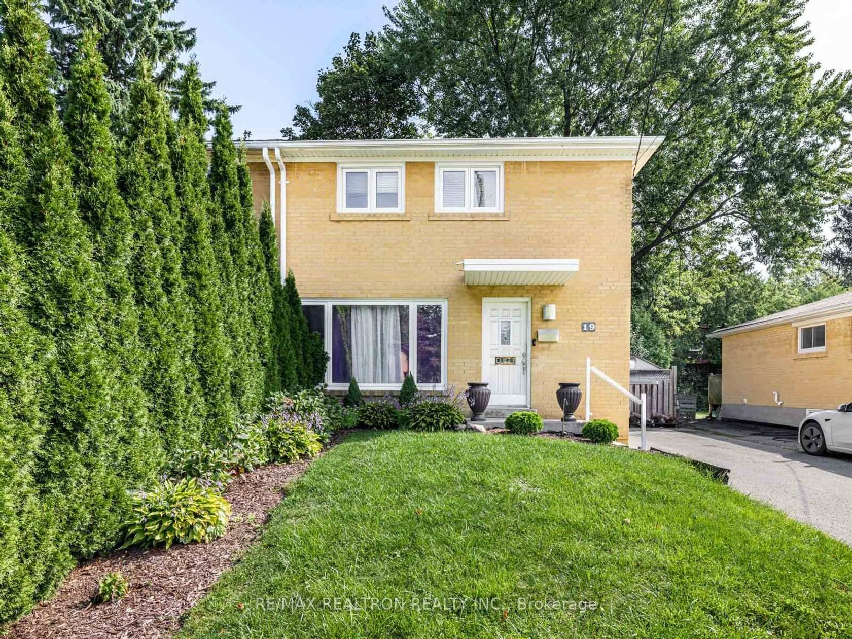 19 Davis Road, Aurora Highlands, Aurora 