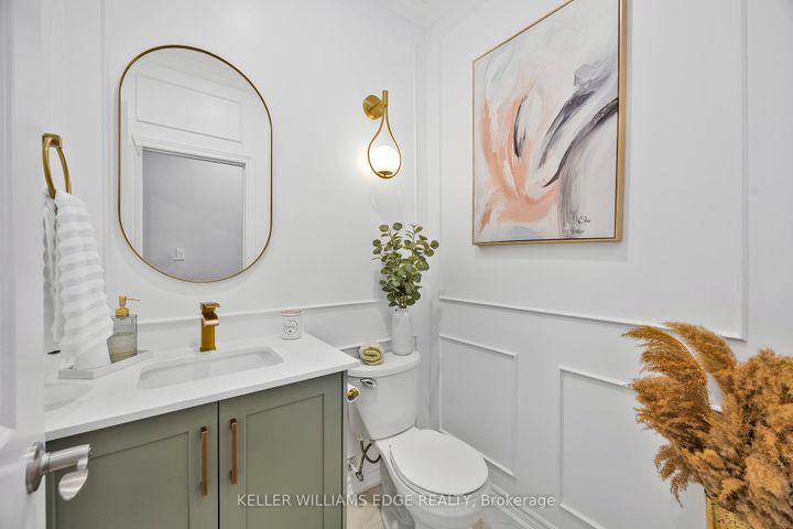 Photo 12 at 209 Echovalley Drive, Stoney Creek Mountain, Hamilton