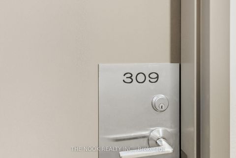 Photo 1 at 309 - 5 Hanna Avenue, Niagara, Toronto