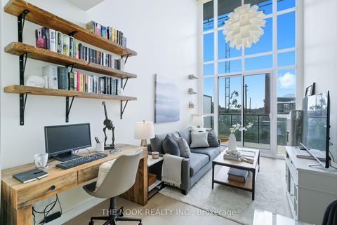Photo 9 at 309 - 5 Hanna Avenue, Niagara, Toronto