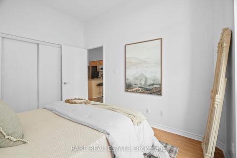 Photo 14 at 413 - 410 Queens Quay W, Waterfront Communities C1, Toronto
