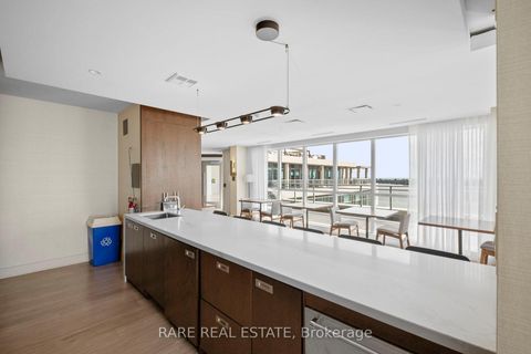 Photo 26 at 413 - 410 Queens Quay W, Waterfront Communities C1, Toronto