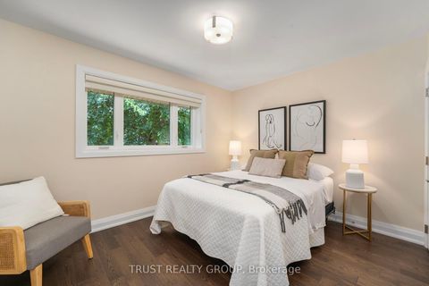 Photo 21 at 18 Deanecrest Road, West Deane, Toronto