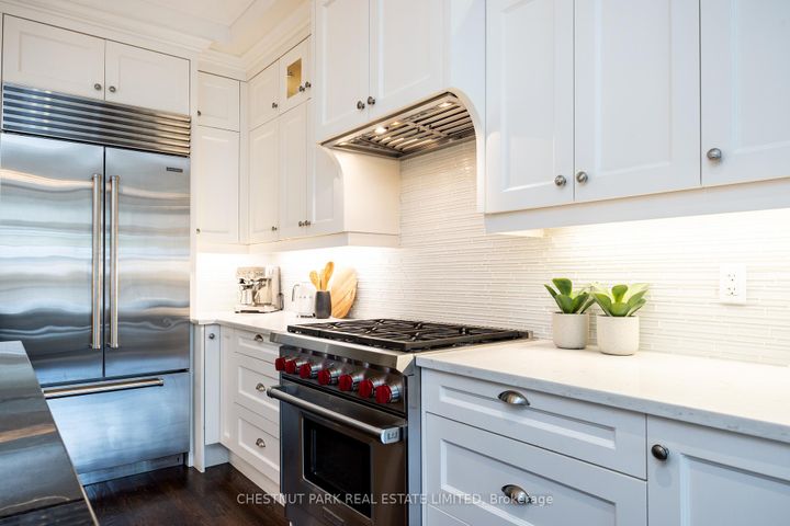 Photo 12 at 322 Woburn Avenue, Lawrence Park North, Toronto