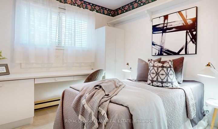 Photo 23 at 655 Bermuda Avenue, Northglen, Oshawa