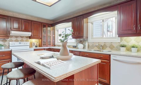 Photo 14 at 655 Bermuda Avenue, Northglen, Oshawa