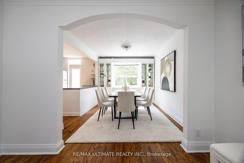 Photo 8 at 221 Donlea Drive, Leaside, Toronto