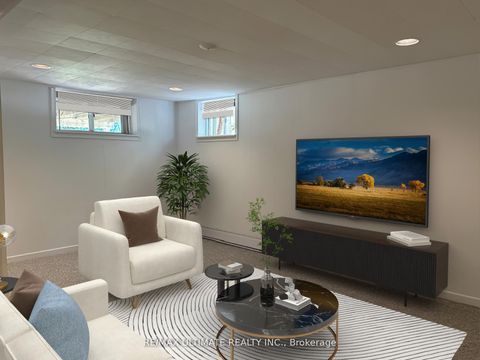 Photo 37 at 221 Donlea Drive, Leaside, Toronto