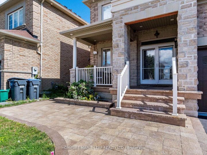 Photo 2 at 39 Birch Tree Trail, Bram East, Brampton