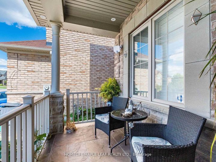 Photo 3 at 39 Birch Tree Trail, Bram East, Brampton
