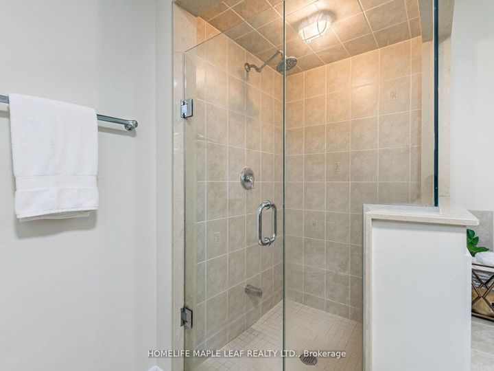 Photo 25 at 39 Birch Tree Trail, Bram East, Brampton