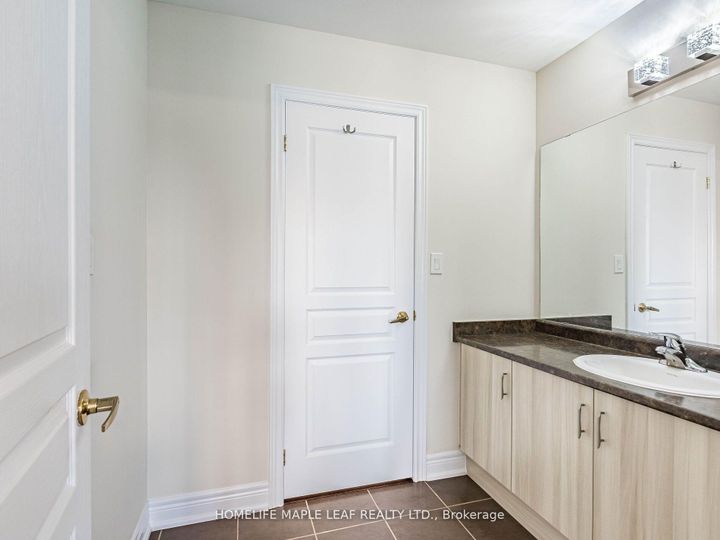Photo 29 at 39 Birch Tree Trail, Bram East, Brampton