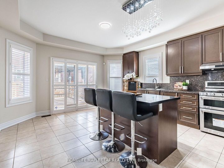 Photo 38 at 39 Birch Tree Trail, Bram East, Brampton