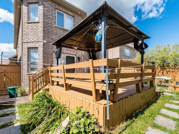 Photo 44 at 39 Birch Tree Trail, Bram East, Brampton